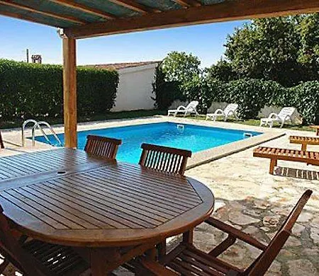 Villa Sandra *