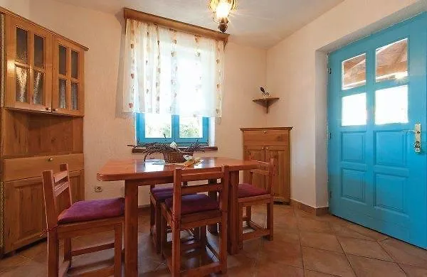 Vila Holiday Home Sandra